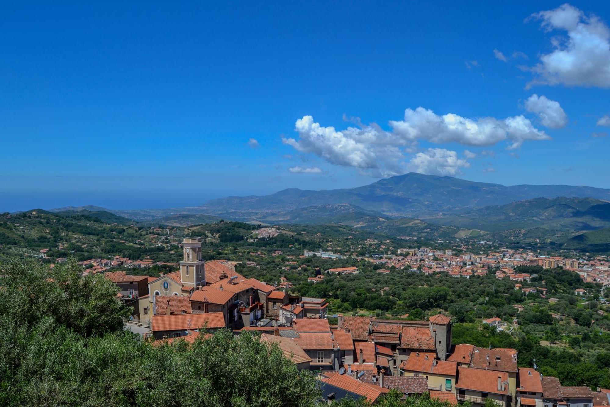 Castello Baronale Villa Novi Velia Exterior foto